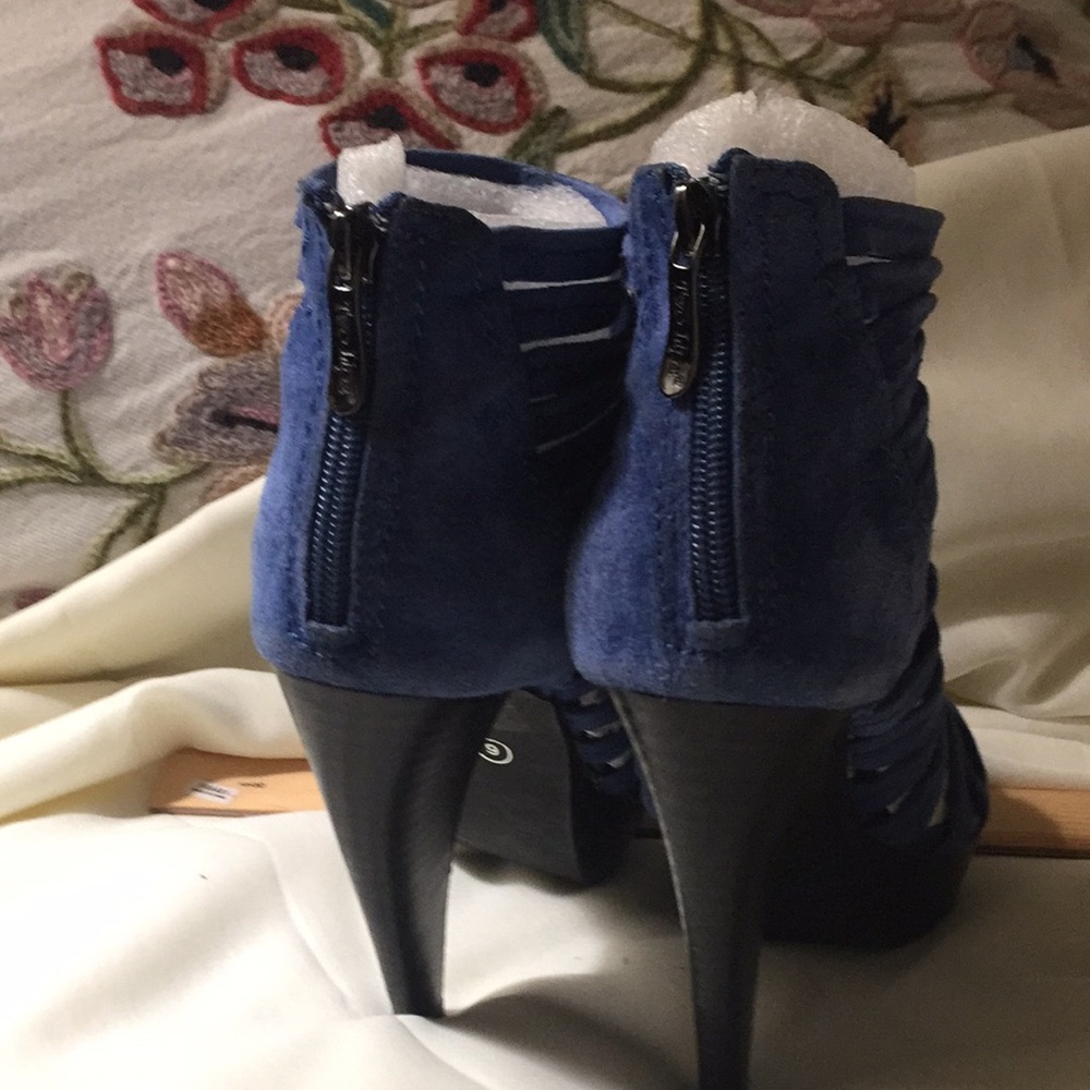Two Lips platform heels - Picture 5 of 9
